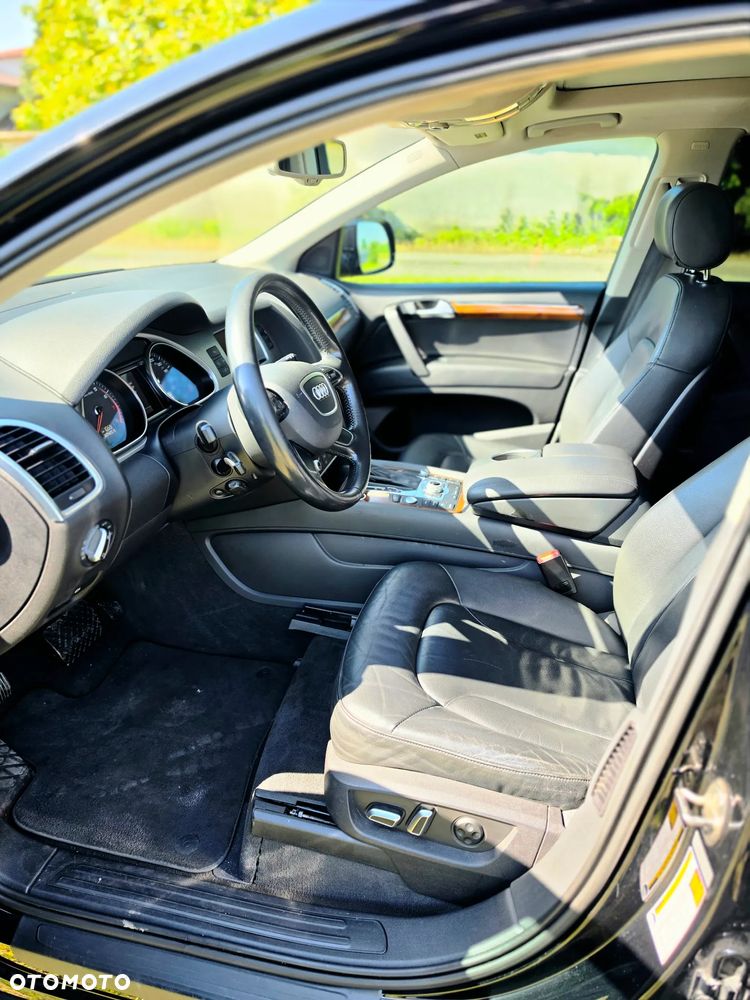 Audi Q7 - 12