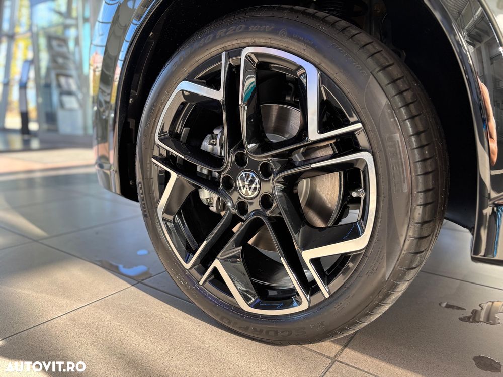 Volkswagen Tiguan - 9