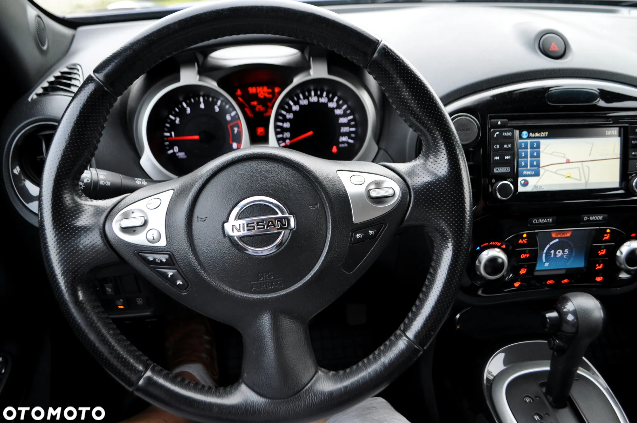 Nissan Juke 1.6 Tekna CVT - 28