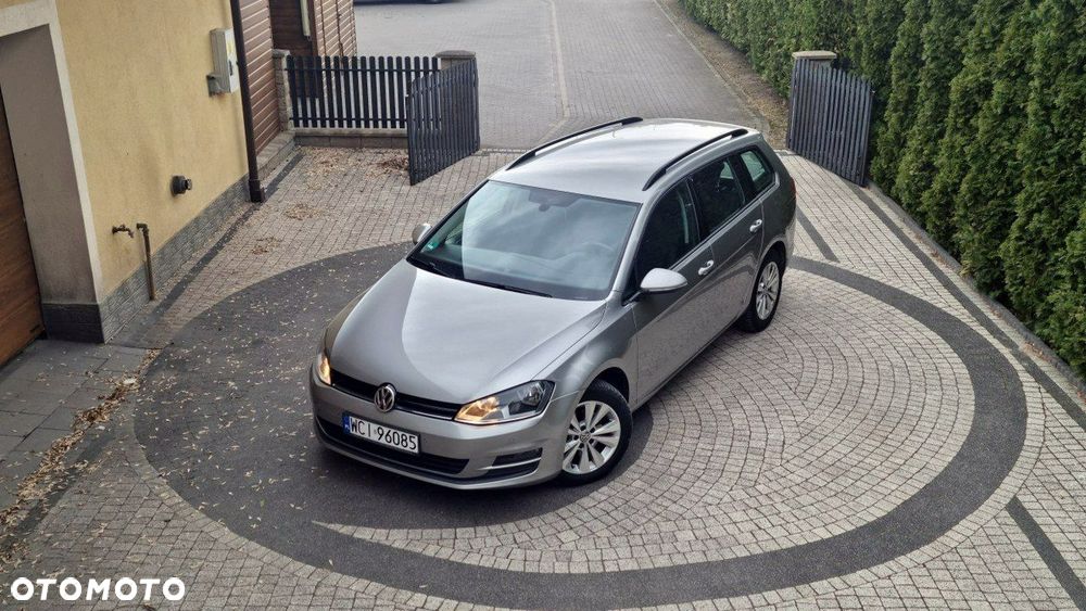 Volkswagen Golf - 23