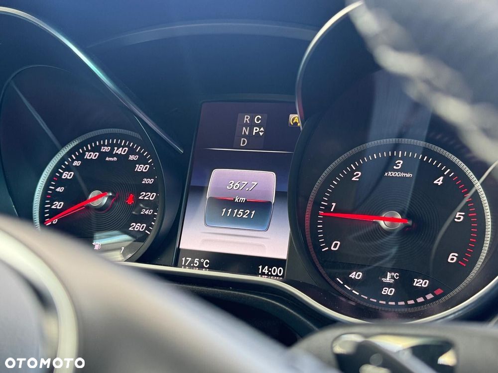 Mercedes-Benz Klasa V - 29