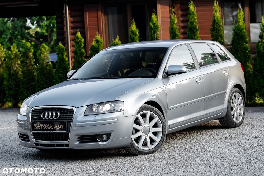 Audi A3 Sportback 2.0T FSI Ambition - 2