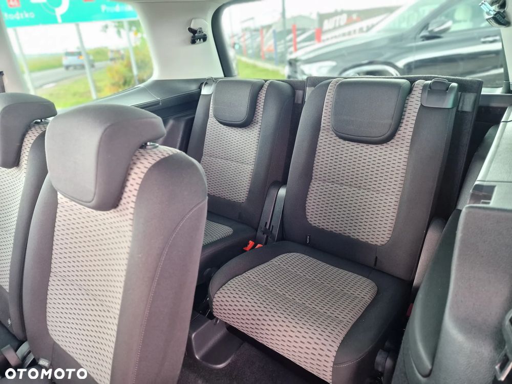 Volkswagen Sharan 2.0 TDI DSG BlueMotion Technology Comfortline - 18