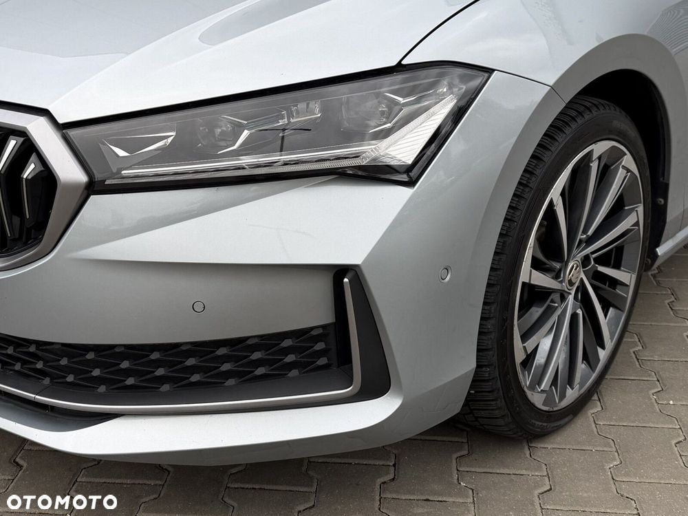 Skoda Superb 2.0 TDI SCR 4x4 L&K DSG - 12