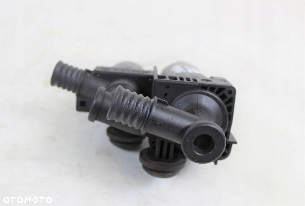 ELEKTROZAWÓR ZAWÓR WODY BMW E46 E83 Z3 8369807 - 3
