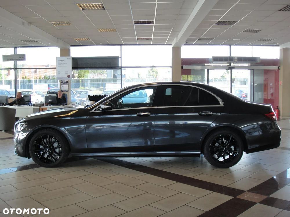 Mercedes-Benz Klasa E 220 d 4-Matic - 7