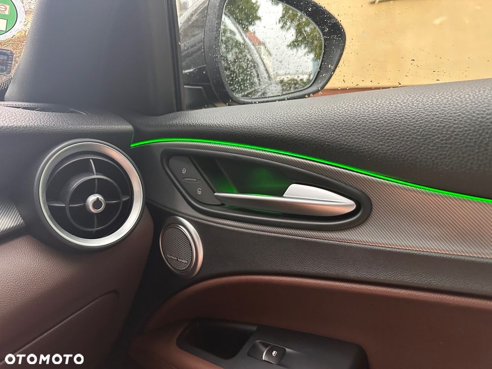 Alfa Romeo Stelvio 2.0 Turbo B-Tech Edition Q4 - 8