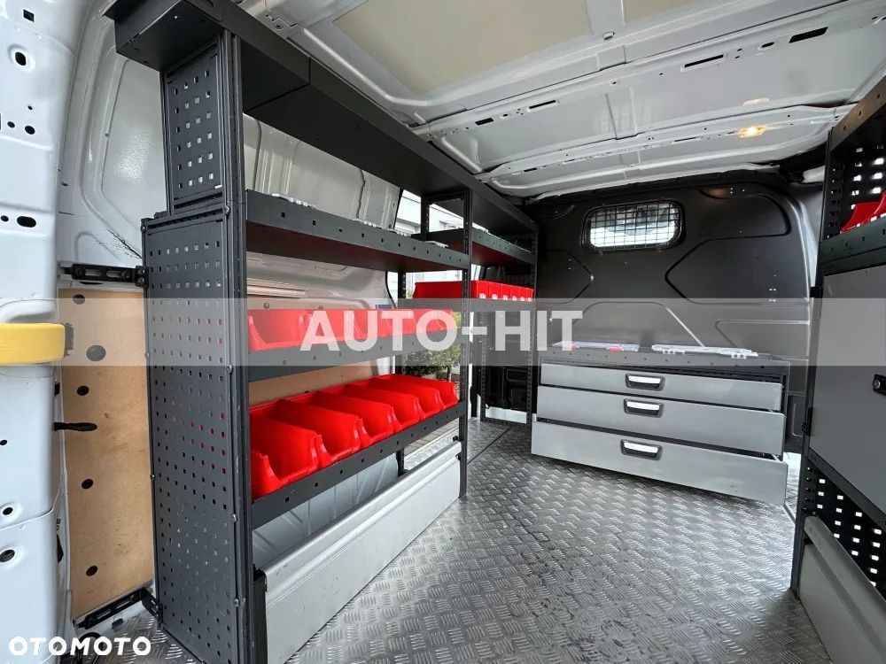 Ford Transit - 17