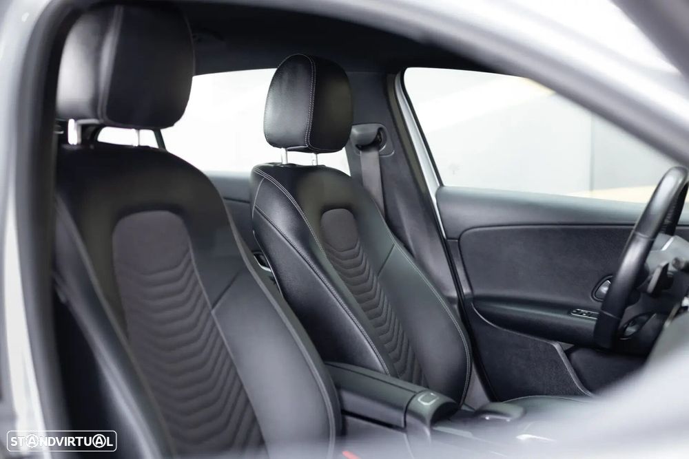 Mercedes-Benz A 180 Limousine - 18