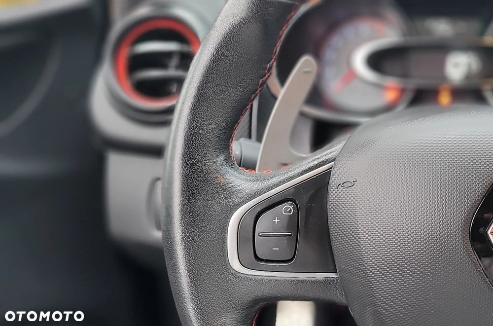 Renault Clio - 30