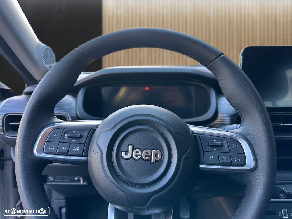 Jeep Avenger 1.2 GSE T3 Altitude - 12