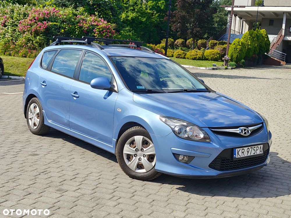 Hyundai i30 1.6 CRDi Classic + - 4