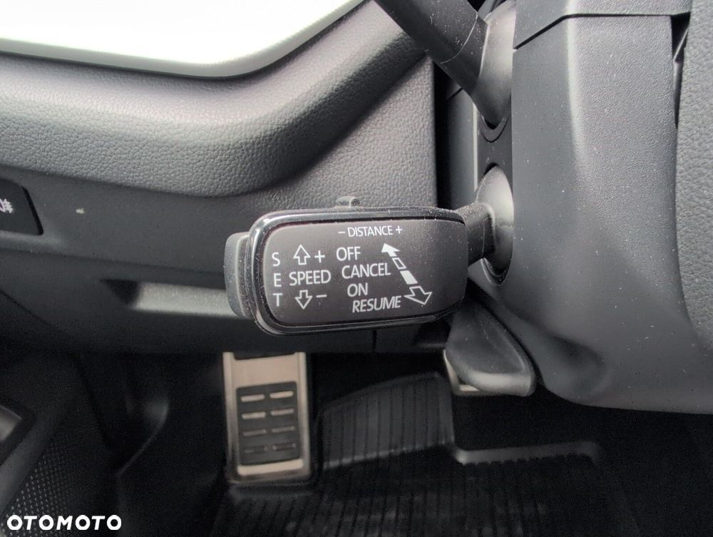 Skoda Octavia 1.5 TSI mHEV Selection DSG - 23