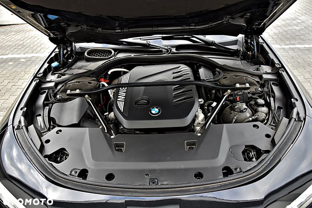 BMW Seria 7 740d xDrive mHEV sport - 12