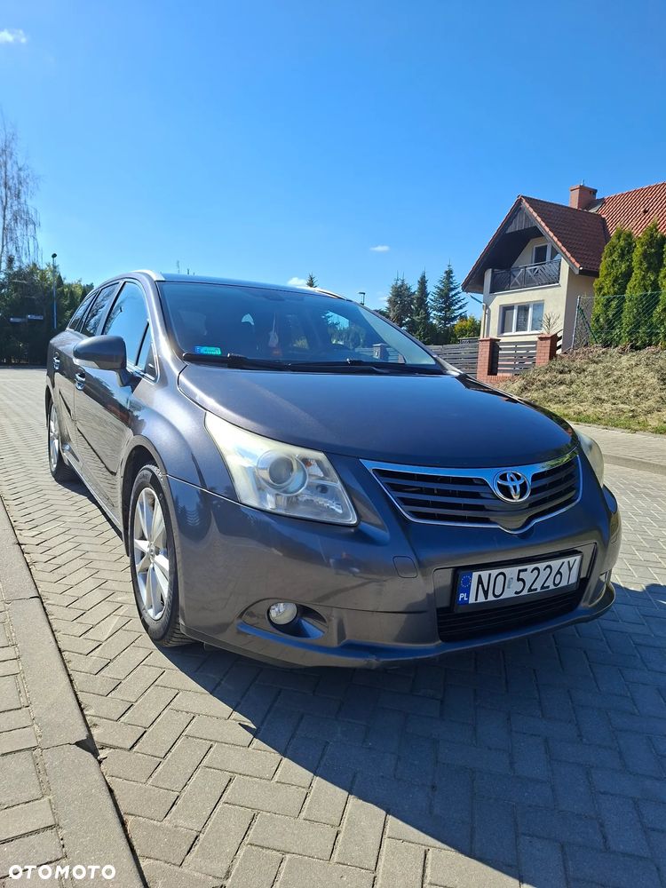 Toyota Avensis 2.0 D-4D Luna - 7