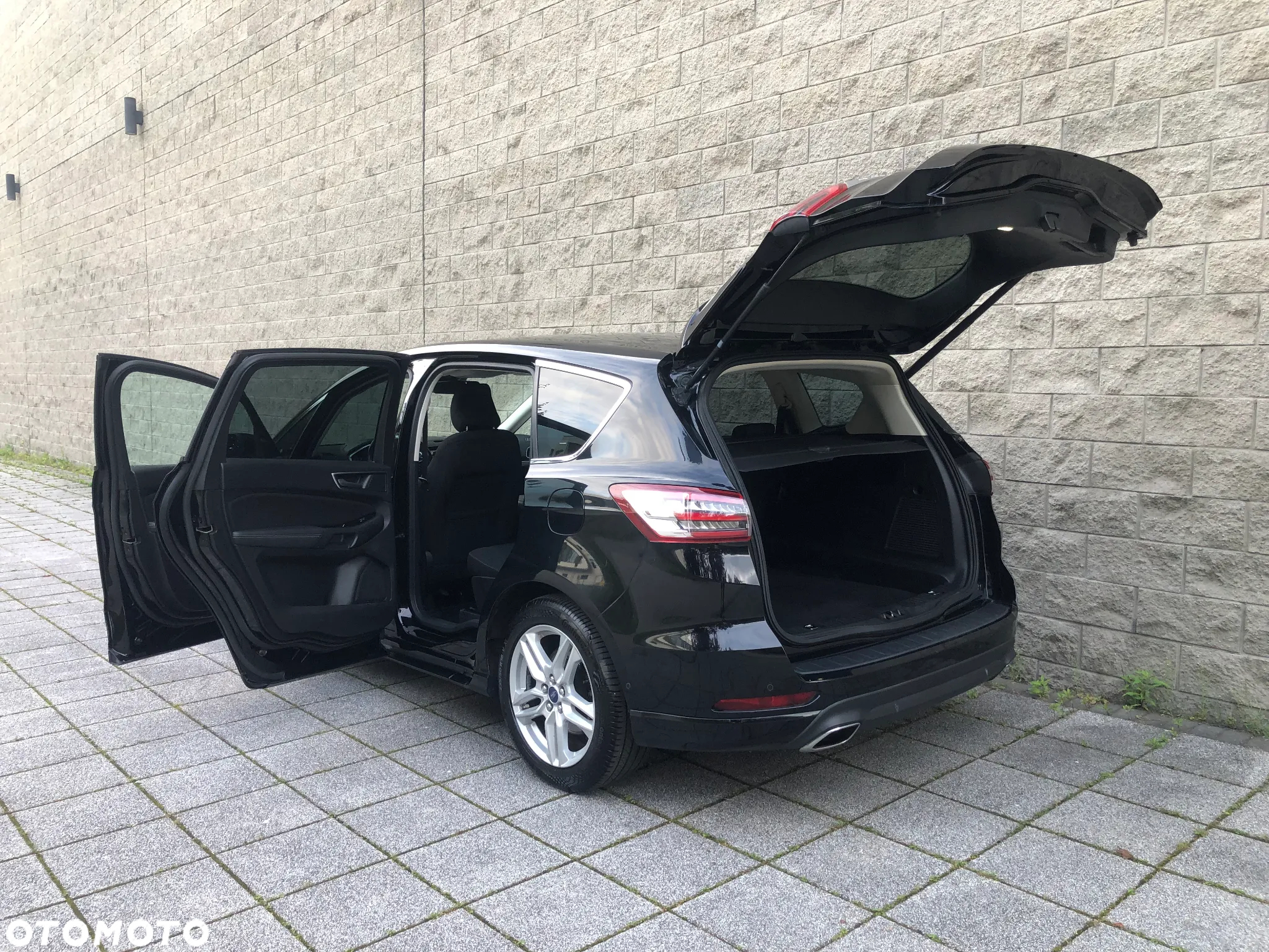 Ford S-Max 2.0 TDCi Titanium - 23