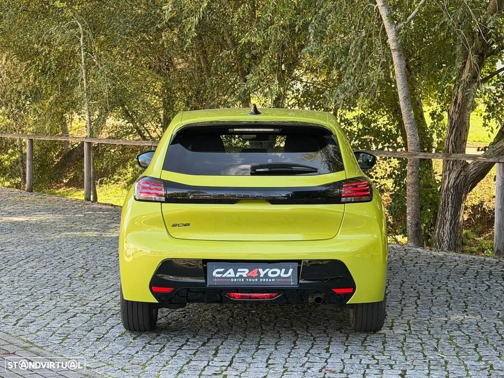 Peugeot 208 1.2 PureTech Allure - 8