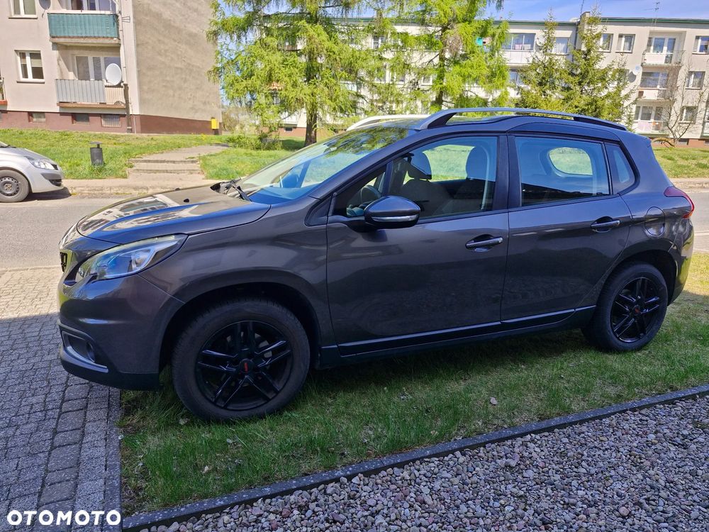 Peugeot 2008 e-HDi FAP 115 STOP & START Allure - 11