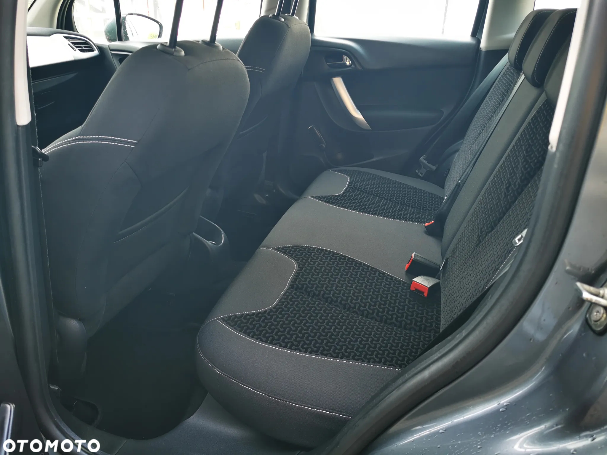 Citroën C3 1.4 Confort - 11