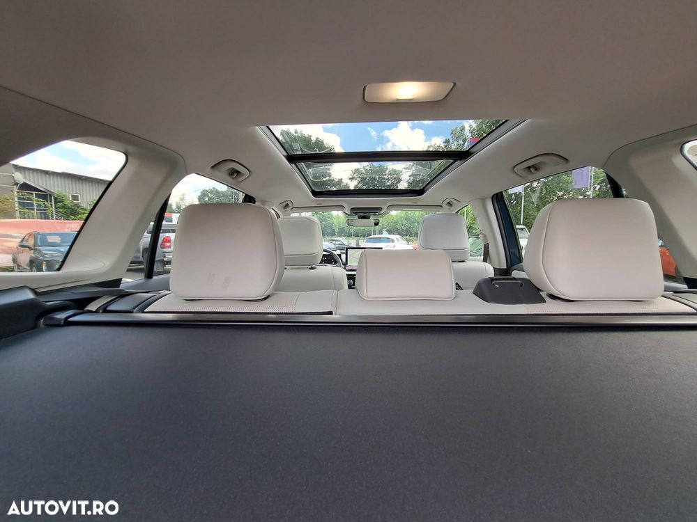 TOYOTA RAV4 2026 — imagine 14