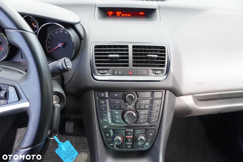 Opel Meriva 1.4 T Cosmo S&S - 21