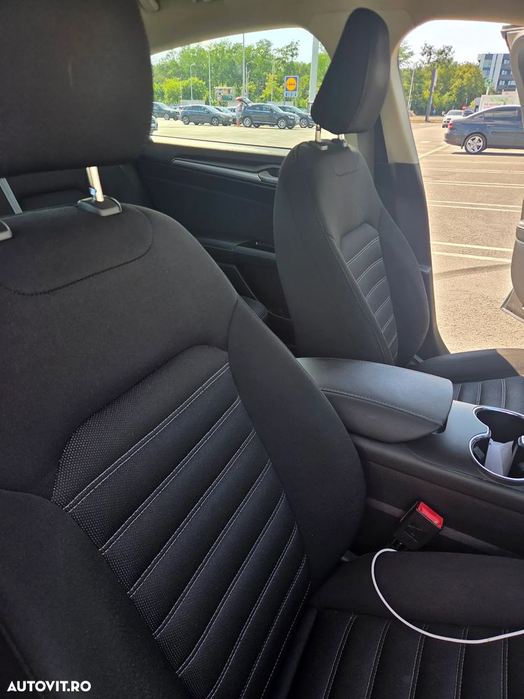 Ford Mondeo 2.0 TDCI Start-Stopp PowerShift-Aut Trend - 12