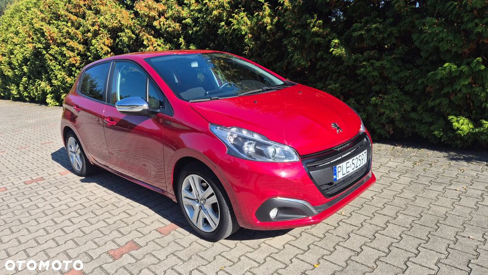 Peugeot 208 - 6