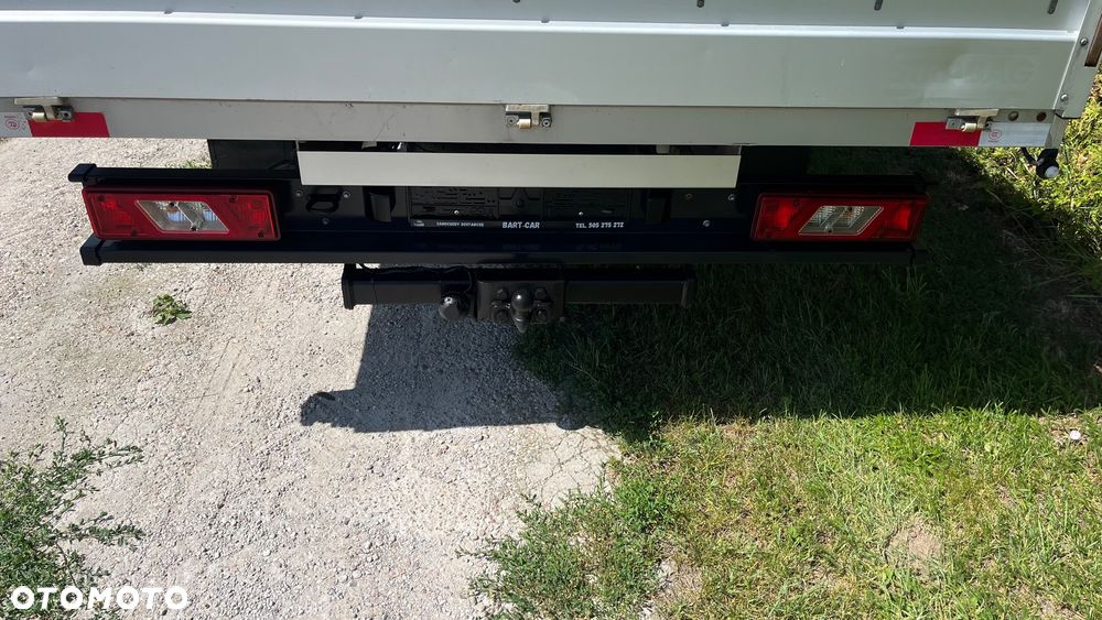 Ford TRANSIT DOKA - 12