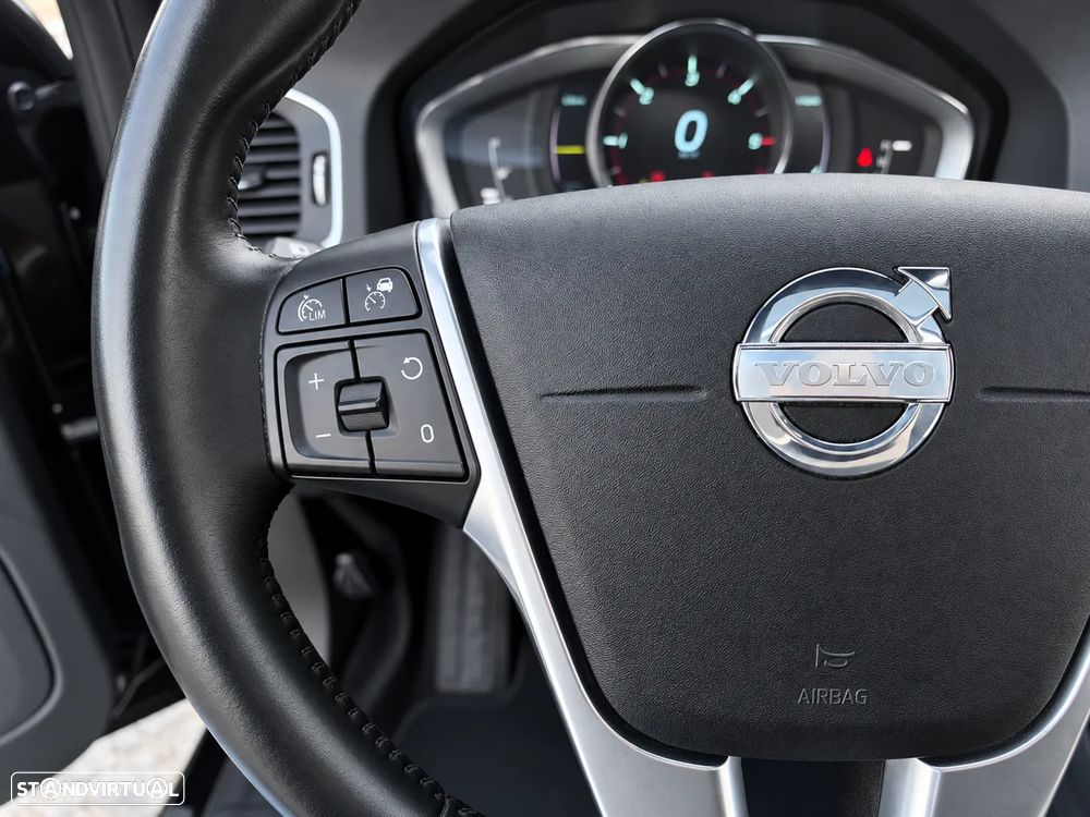 Volvo V60 - 23