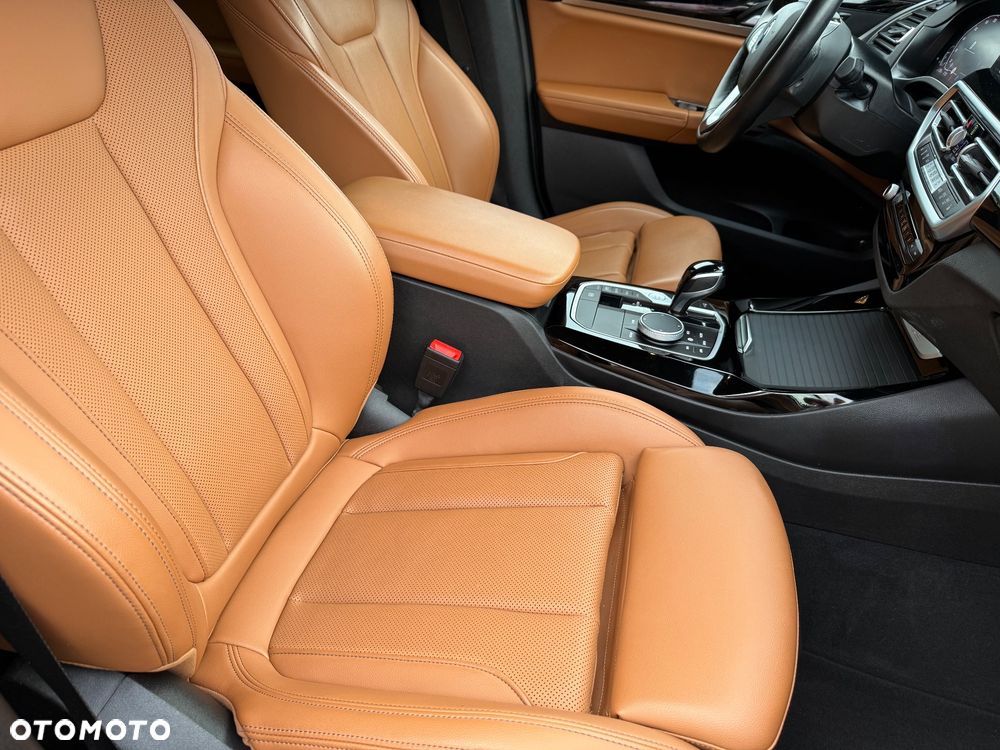 BMW X3 xDrive30e xLine - 31