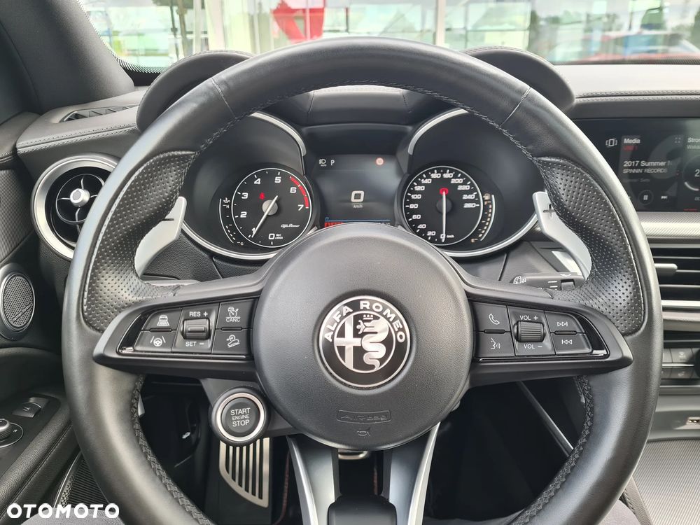 Alfa Romeo Stelvio 2.0 Turbo Veloce Q4 - 18