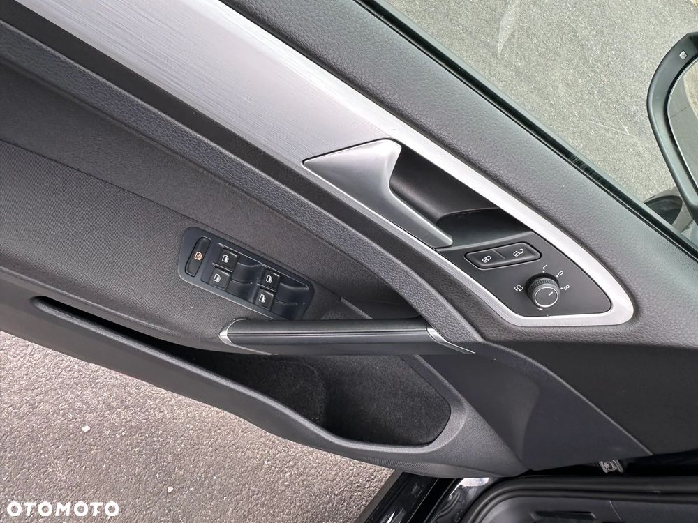 Volkswagen Golf 1.4 TSI BlueMotion Technology Cup - 21