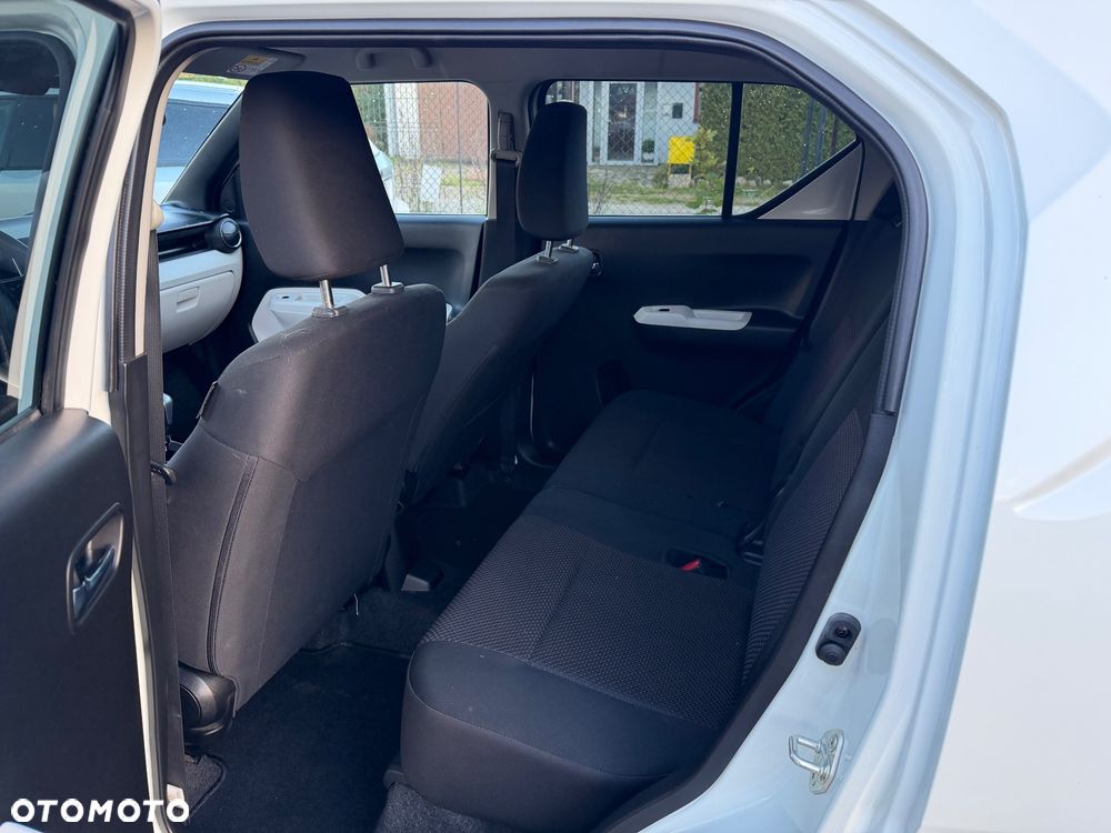 Suzuki Ignis - 23