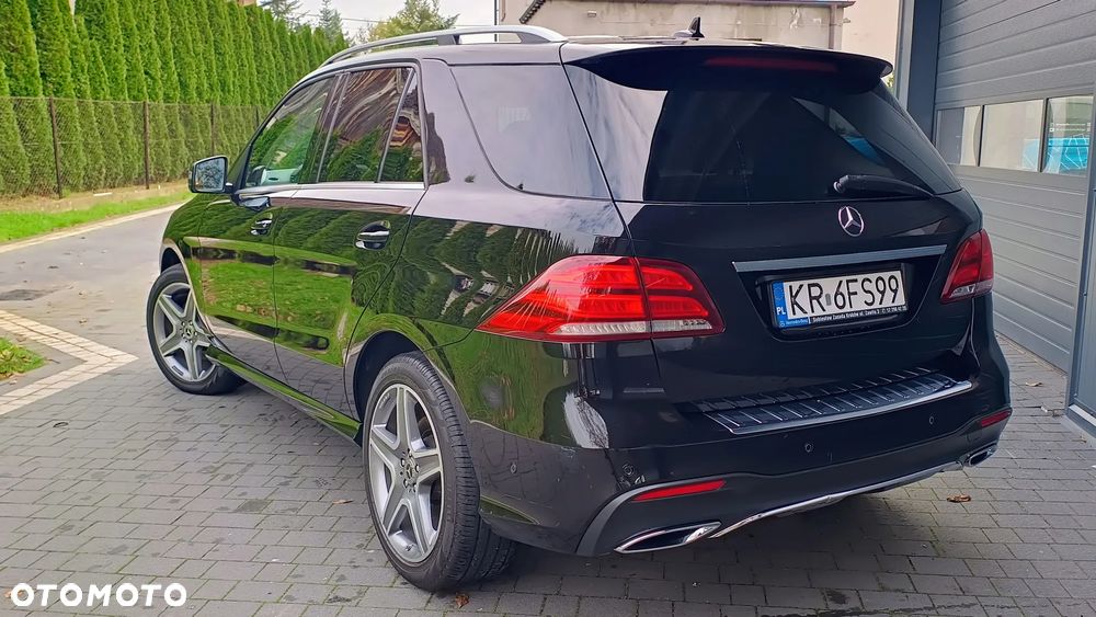 Mercedes-Benz GLE 350 d 4-Matic - 3