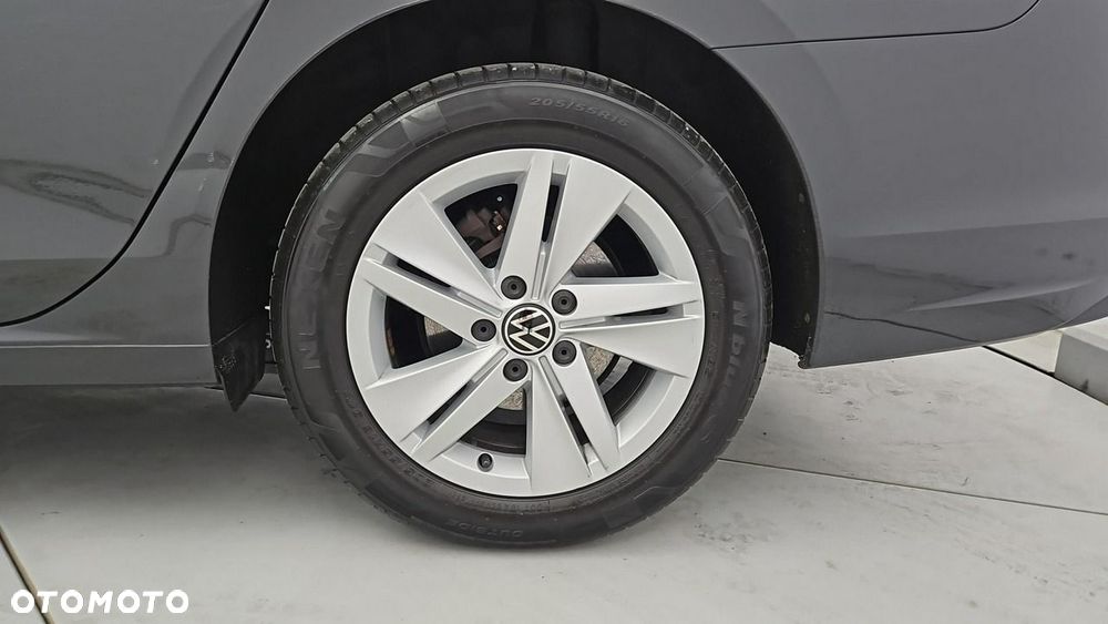 Volkswagen Golf - 18