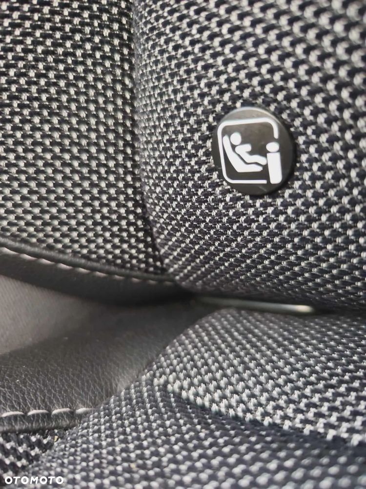 Renault Captur TCe 90 EXPERIENCE - 28