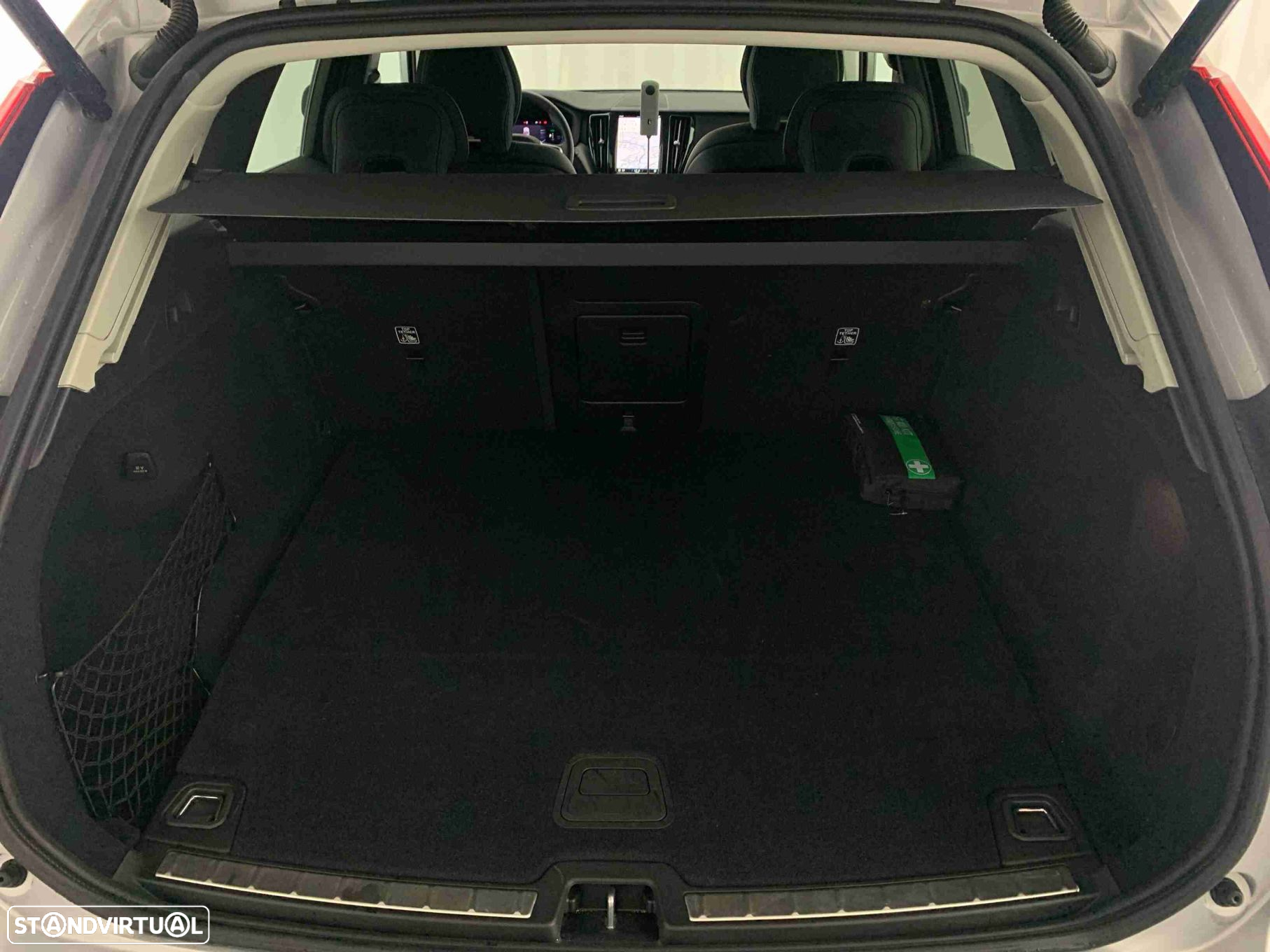 Volvo XC 60 2.0 T6 PHEV Plus Bright AWD - 14
