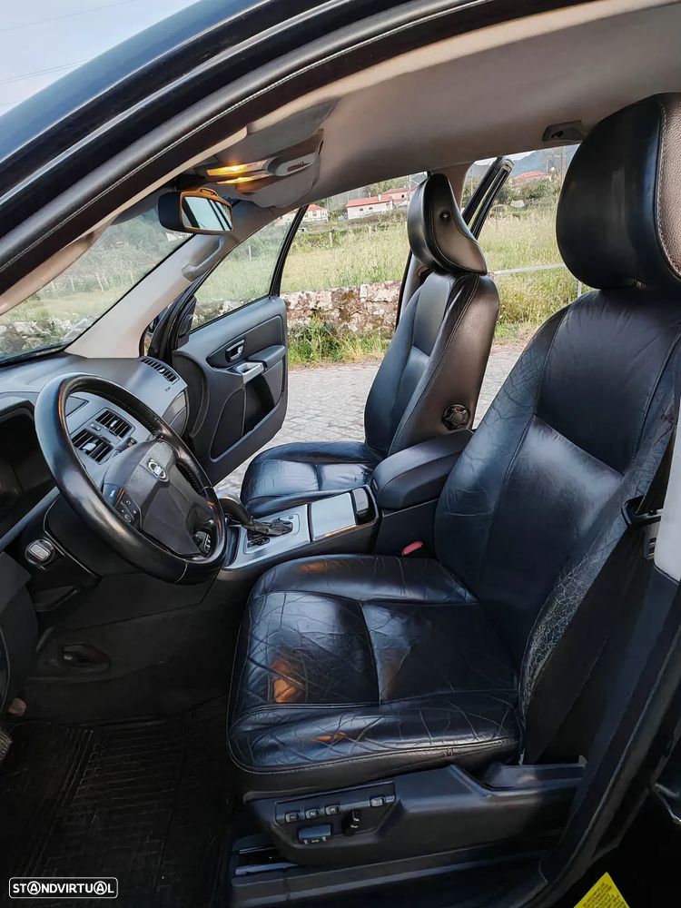 Volvo XC 90 2.4 D5 7L Nivel 3 Auto. - 17