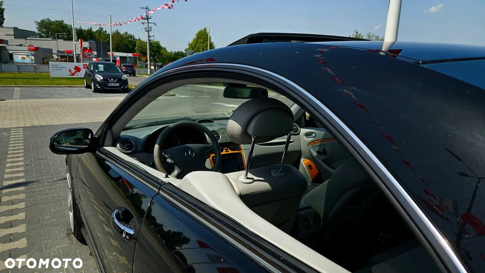 Mercedes-Benz CLK 500 Elegance - 2