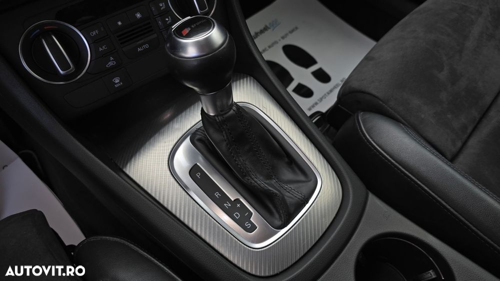 Audi Q3 2.0 TDI Quattro Stronic Design - 17