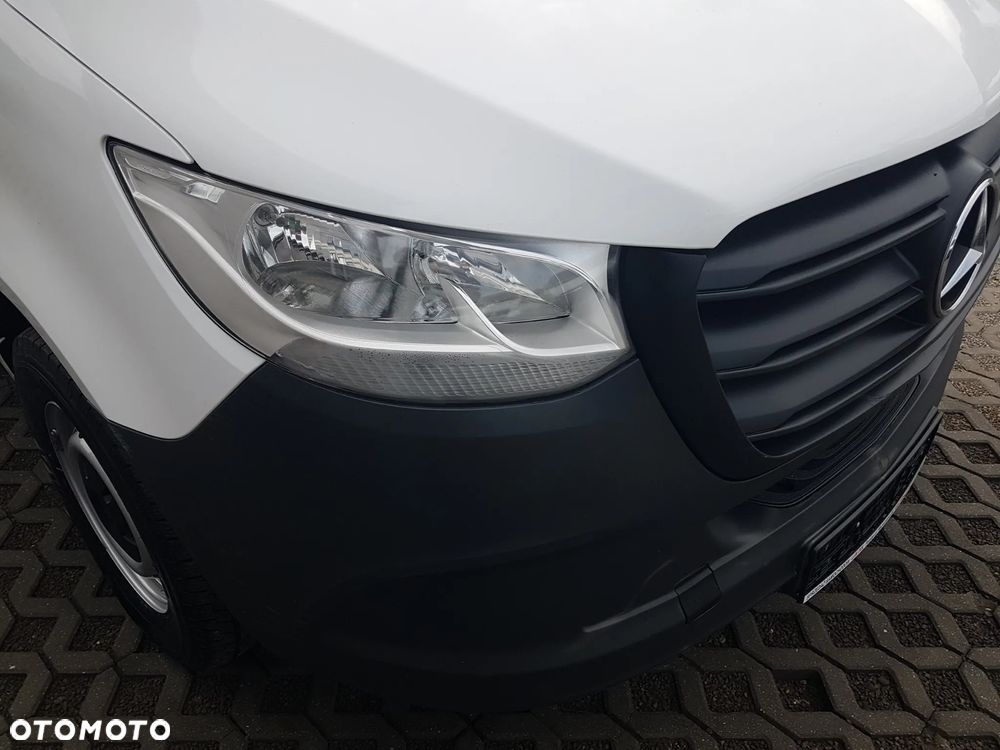 Mercedes-Benz Sprinter KONTENER 8EP 4,11x2,15x2,30 KLIMA 314 CDI MANUAL KRAJOWY AC - 23