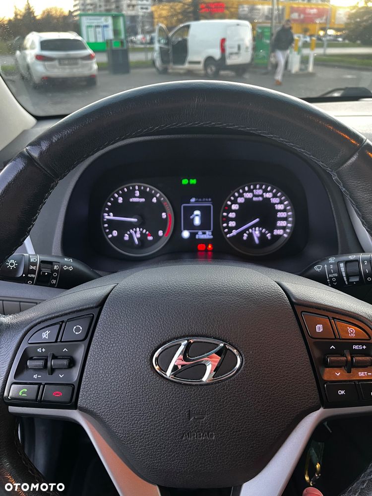 Hyundai Tucson 2.0 CRDI BlueDrive Comfort 2WD - 9