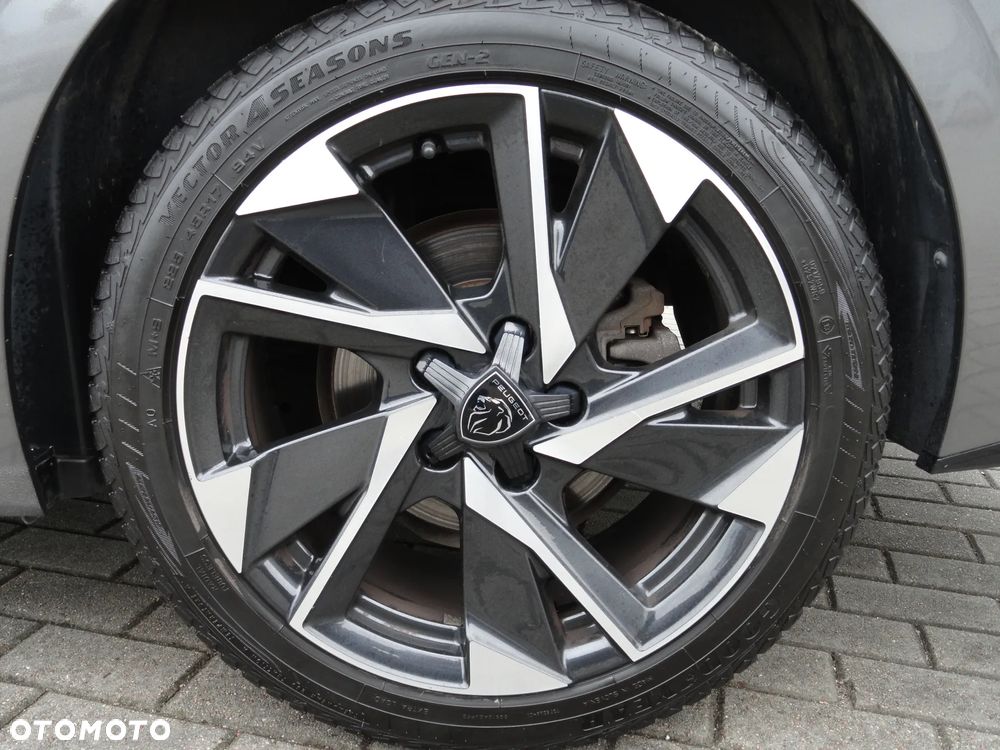 Peugeot 308 BlueHDi 130 EAT8 Stop & Start Allure Pack - 26