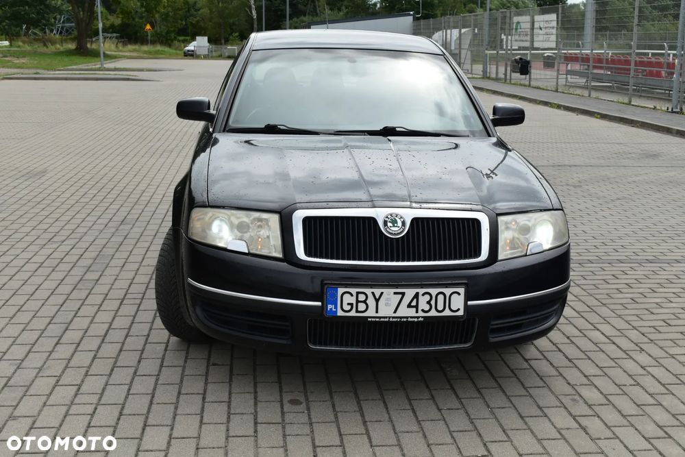 Skoda Superb 2.0 TDI DPF Platinum - 2