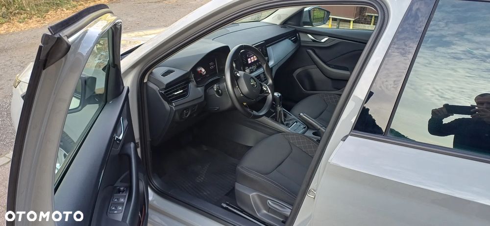 Skoda Kamiq 1.0 TSI Ambition DSG - 11