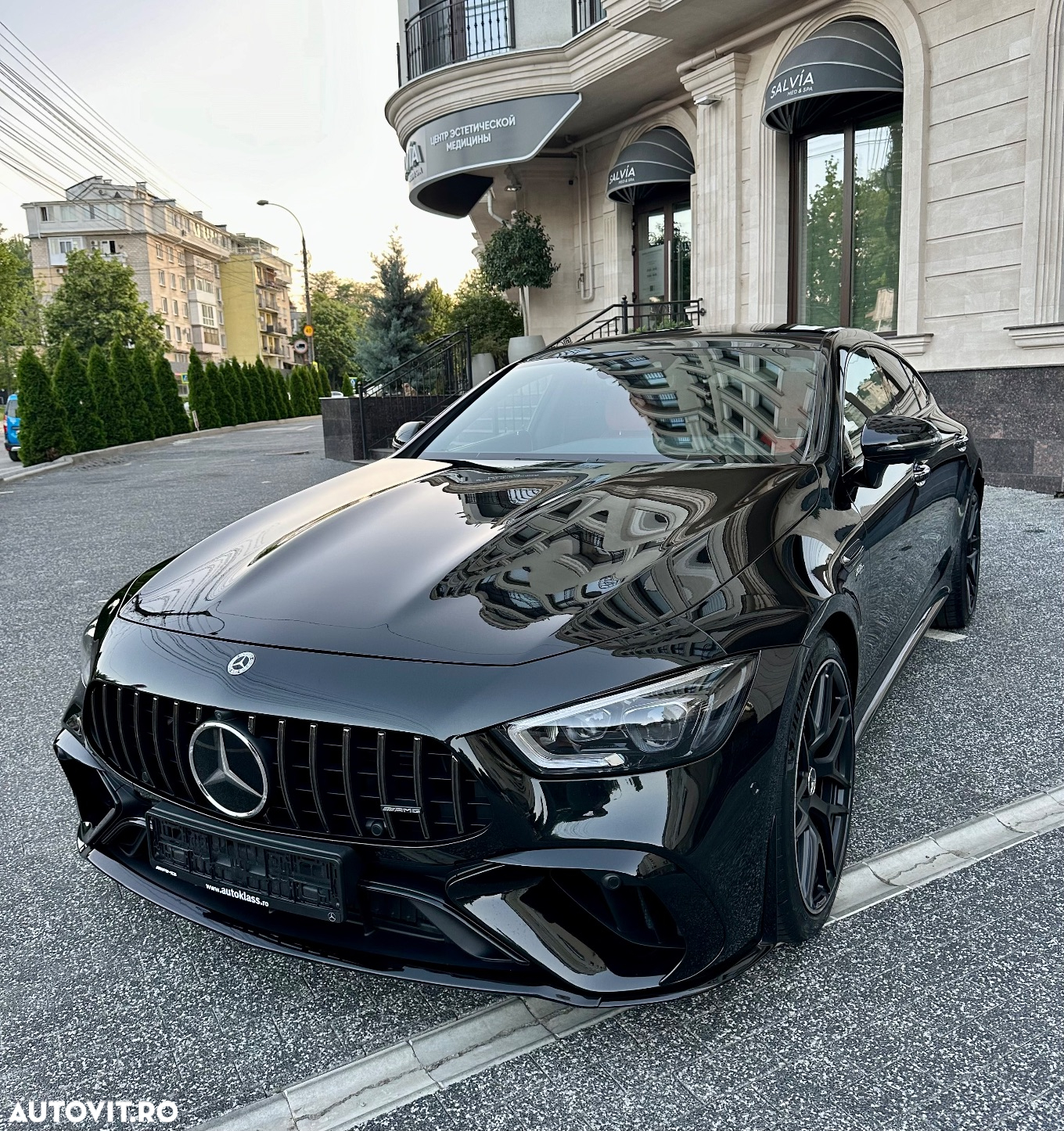 Mercedes-Benz AMG GT 53 4Matic+ Coupe 4D Speedshift TCT 9G - 3