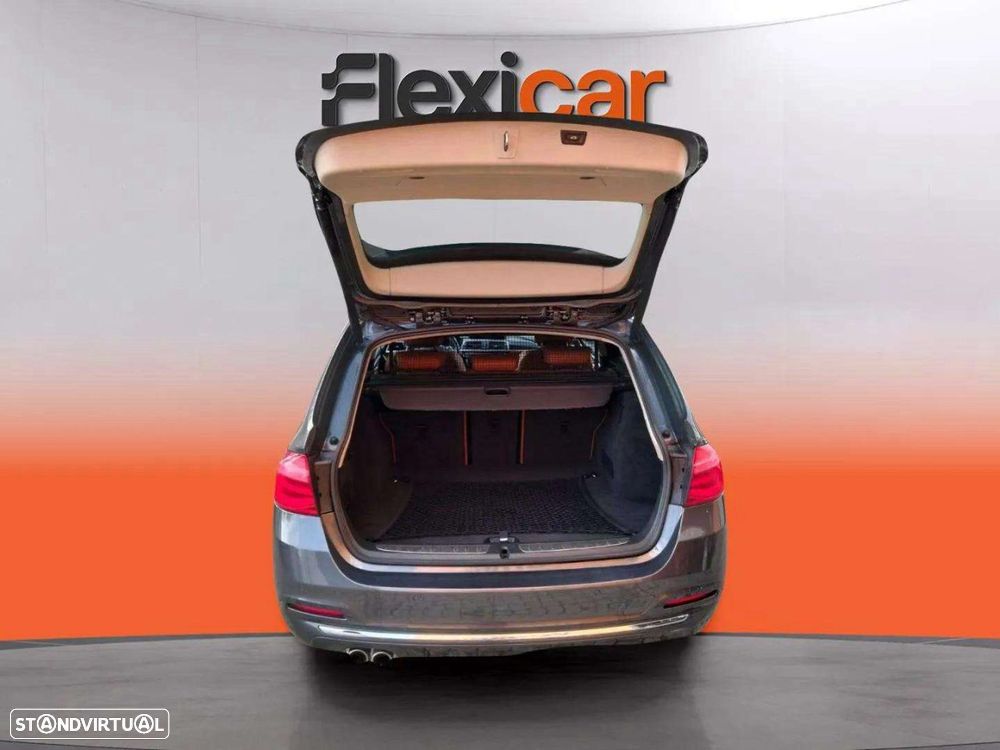 BMW 320 d Touring Line Luxury Auto - 9