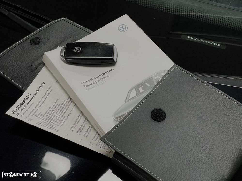 VW Touareg 3.0 TSI e-Hybrid Plus - 2