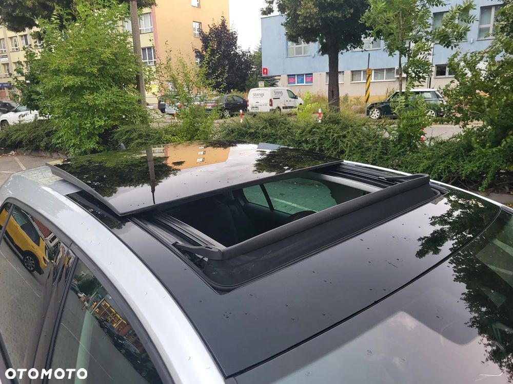 Volkswagen Golf 2.0 TDI SCR DSG Highline - 38