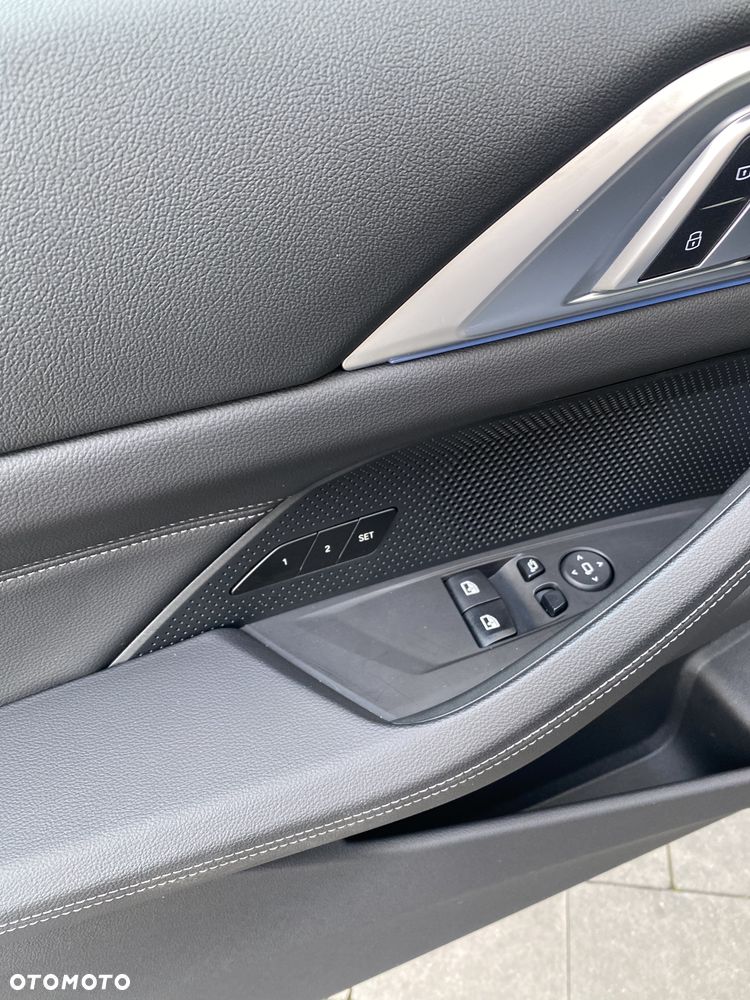 BMW Seria 4 M440i xDrive mHEV sport - 25